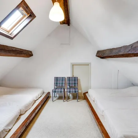 Spacious In Limburg Near Forest Sint Antoniusbank